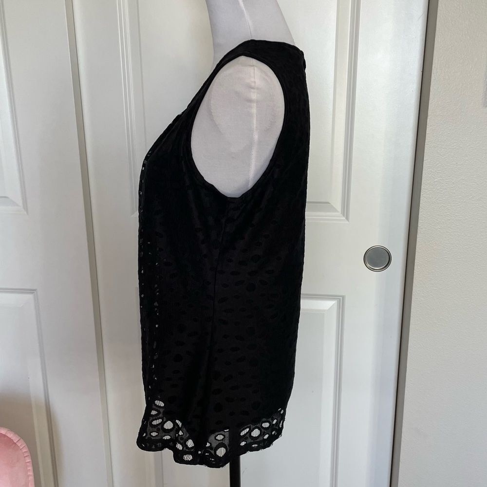 Banana republic Black Lace Tank Too size Medium - Picture 4 of 11